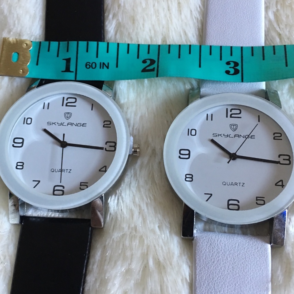 Quartz Skylange Black & White Unisex Watches